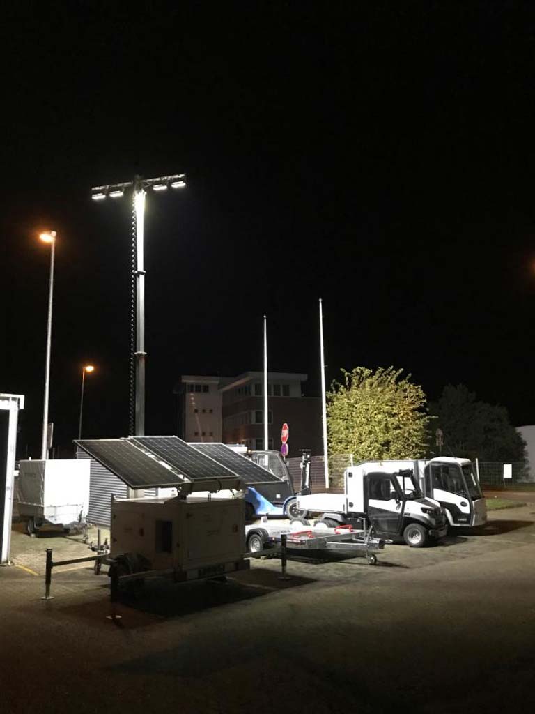 Mobile und autarke Licht-Lösung mit Solarenergie - der Power Tower Light im Praxistest